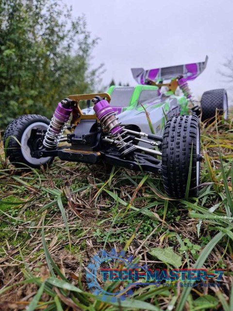 Samochód zdalnie sterowny terenowy wyczynowy WLToys 104002 1:10 4WD 2,4Ghz Samochód zdalnie sterowny terenowy wyczynowy WLToys 104002 1:10 4WD 2,4Ghz
