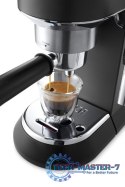 Ekspres ciśneniowy DE LONGHI Dedica EC685.BK