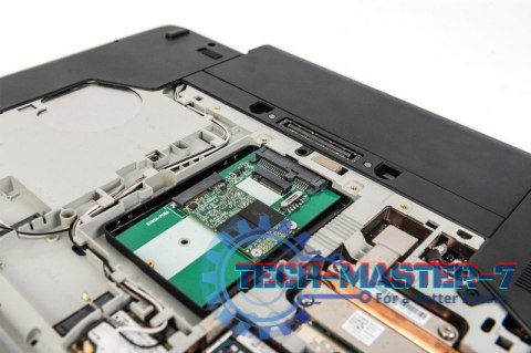 Adapter na dysk SATA/HDD 2,5" M.2 /mSATA SATA 3,6 Gbit/s, zapis do 520 MB/s Aluminiowa Adapter na dysk SATA/HDD 2,5" M.2 /mSATA SATA 3,6 Gbit/s, zapis do 520 MB/s Aluminiowa