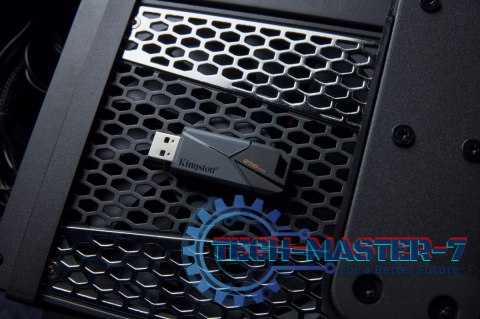 Pendrive Data Traveler Exodia Onyx 256GB USB3.2 Gen1 Pendrive Data Traveler Exodia Onyx 256GB USB3.2 Gen1