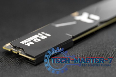 Pamięć DDR5 IRDM 32GB(2*16GB)/6000 CL30 czarna Pamięć DDR5 IRDM 32GB(2*16GB)/6000 CL30 czarna
